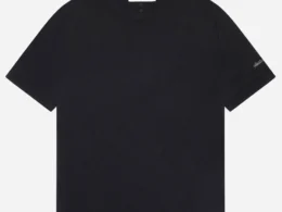 Black t-shirt